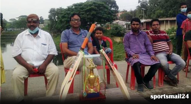 করোনার মাঝে শিশু‌-কিশোরদের নিয়ে ক্রিকেট ট‌ুর্নামেন্ট