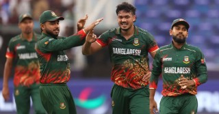 ভারতের কাছে হেরে শুরু বাংলাদেশের