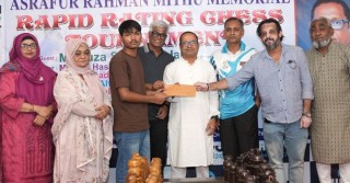 নারায়ণগঞ্জে আন্তর্জাতিক দাবায় চ্যাম্পিয়ন কাজী সাইফ