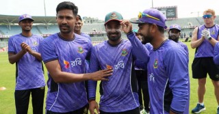 একাদশে ফিরলেন মোস্তাফিজ, ডাক পেলেও নেই তানজিম সাকিব