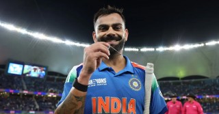রেকর্ড গড়ে ১৪ হাজার রান ক্লাবে কোহলি