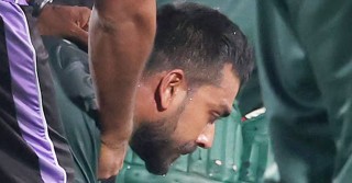 হাসপাতাল থেকে বাসায় মিরাজ