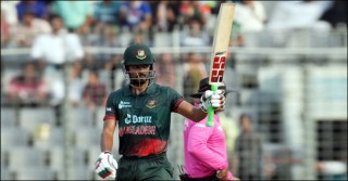 ২৫ বছরের রেকর্ড ভাঙলেন ‌‘অধিনায়ক’ শান্ত