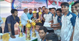 রাজশাহীতে গ্রীষ্মকালীন উপ-অঞ্চল ক্রীড়া প্রতিযোগিতার সমাপনী ও পুরস্কার বিতরণ