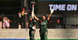 সোবহানার সেঞ্চুরি ও জ্যোতির দায়িত্বশীল ব্যাটিংয়ে বাংলাদেশের সংগ্রহ ২২০
