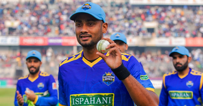 বিপিএলে নতুন রেকর্ডের জন্ম দিলেন শরিফুল