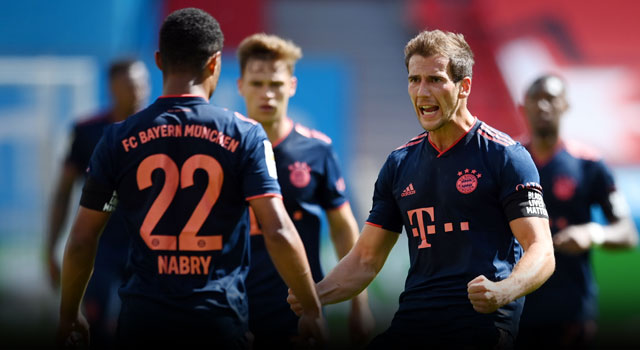 শিরোপা জয়ে আরও একধাপ এগিয়ে গেল বায়ার্ন