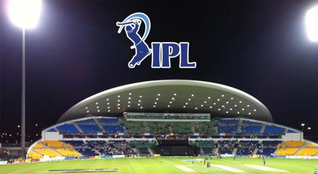 আইপিএলেও গ্যালারিতে বল পড়লেই 'বাতিল'
