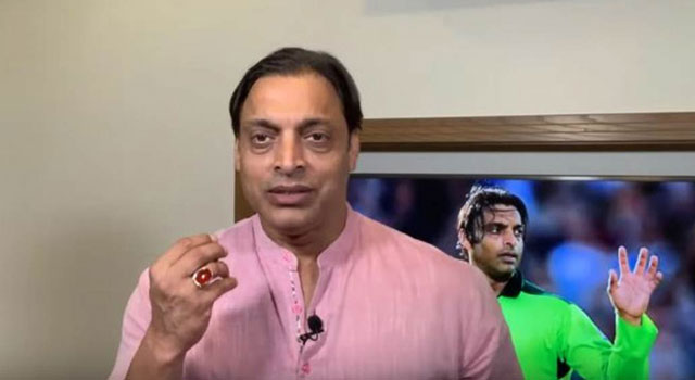 অস্ট্রেলিয়ার নৈতিকতা নিয়ে প্রশ্ন তুললেন শোয়েব