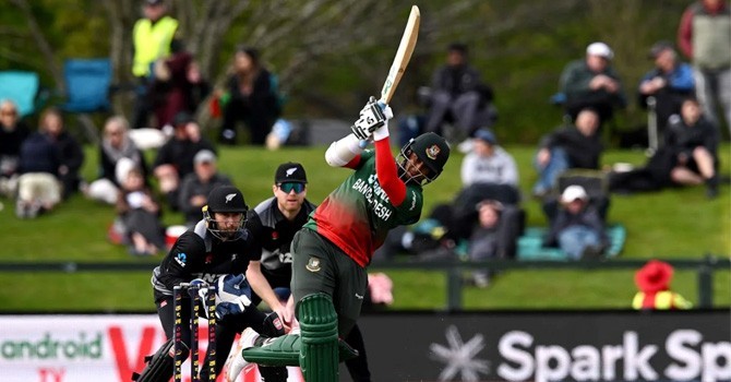 Shakib's efforts in vain as Tigers lose to the Kiwis.