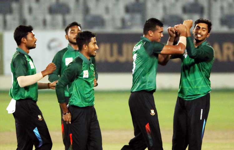 বিসিবি প্রেসিডেন্ট’স কাপের ষষ্ঠ ম্যাচে ছবি