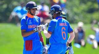 পাকিস্তানকে হারিয়ে ফাইনালে ভারত