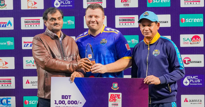 বিপিএলে বিশ্ব রেকর্ড স্পর্শ করলেন রসিংটন