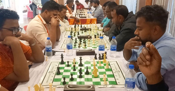 শেরপুরে আলোকচিত্রী শাহরিয়ার রিপন স্মৃতি দাবা প্রতিযোগিতা