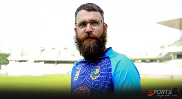 দিবা-রাত্রির টেস্টে স্পিনারদের পরামর্শ দিলেন ভেট্টোরি