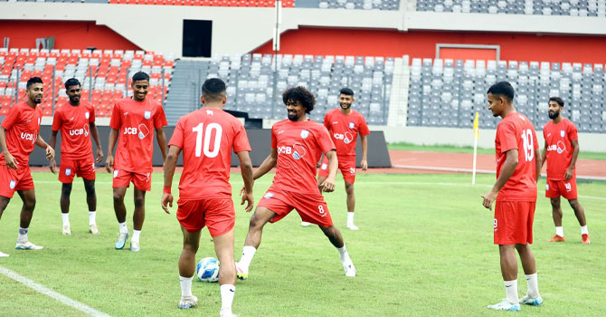 ভুটানের বিপক্ষে খেলবেন হামজা চৌধুরী