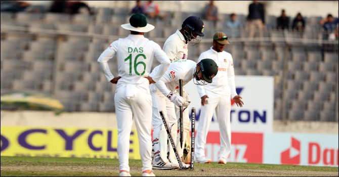 বাংলাদেশের প্রয়োজন ৬ উইকেট, ভারতের ১শ’ রান