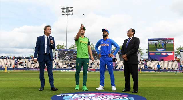 প্রথম ম্যাচেই ভারতের টস হার, ব্যাটিংয়ে দক্ষিণ আফ্রিকা