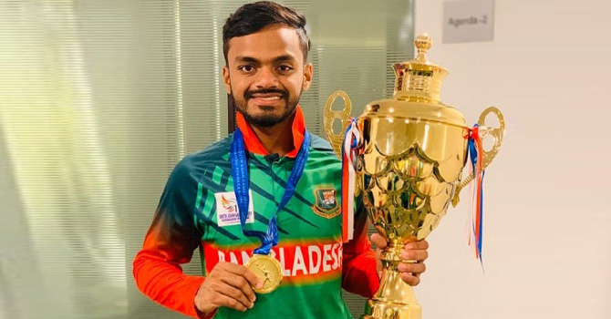 আয়ারল্যান্ডের বিপক্ষে টি-টোয়েন্টি দলে নতুন মুখ মাহিদুল