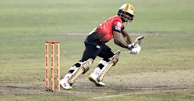 ‘বাদ পড়া’ সিলেটকে হারিয়ে প্লে-অফে কুমিল্লা