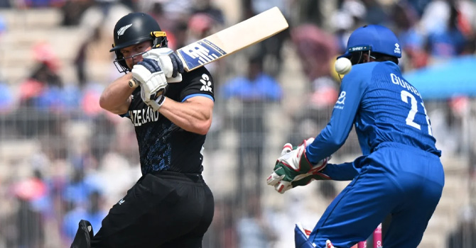 রেকর্ড রান তাড়া করে আফগানদের হারালো নিউজিল্যান্ড