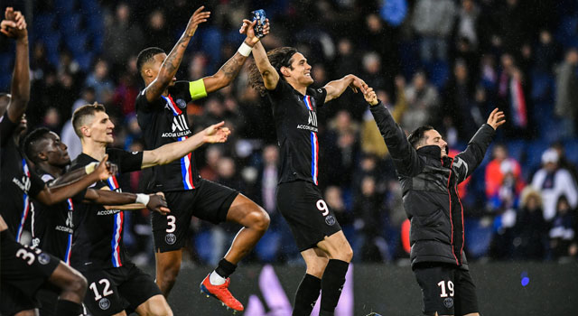 দশজনের মোঁপেলিয়ের জালে পিএসজির গোল বন্যা