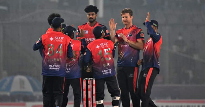 শেষ ম্যাচে হারলো সিলেট, শীর্ষে ফিরলো রাজশাহী