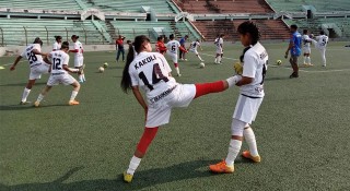 পুনরায় মাঠে গড়াচ্ছে নারী ফুটবল লিগ
