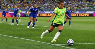 ফিলিপাইনকে সহজে হারিয়ে দিলো অস্ট্রেলিয়া