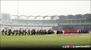 মিরপুরেও ছিল বর্ণ-বৈষম্যের প্রতিবাদ