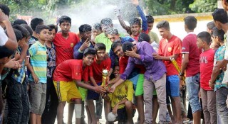 ফরিদগঞ্জে প্রশিকা ফুটবলের ফাইনাল অনুষ্ঠিত