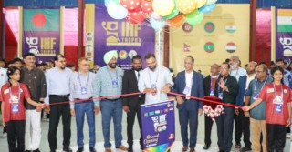বর্ণাঢ্য আয়োজনে উদ্বোধন হলো আন্তর্জাতিক হ্যান্ডবল উৎসব