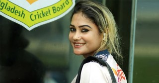 জাতীয় দলে ফিরতে চান জাহানারা