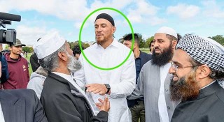 নিউজিল্যান্ডের খেলোয়াড়ের ইসলাম ধর্ম গ্রহণ