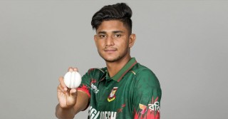 আইসিসির মাস সেরা ক্রিকেটারের তালিকায় নাহিদ রানা