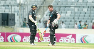 সাত বছর পর ছক্কা ছাড়া নিউজিল্যান্ড ইনিংস, তবুও পেল জয়