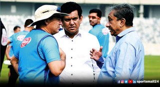 বিসিবি সভাপতির চাওয়ায় ঢাকায় ফিরলেন ডোমিঙ্গো