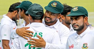 হতাশাজনক ফলাফল, আফগান ব্যাটারদের কৃতিত্ব দিলেন শান্ত