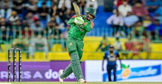 ব্যাটিংয়ে বাংলাদেশ, ১৪ মাস পর একাদশে সাইফউদ্দিন