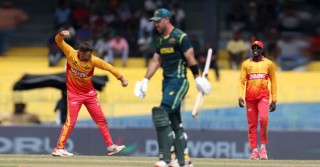 সুপার এইটে জিম্বাবুয়ে, বিদায় অস্ট্রেলিয়ার