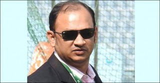 ‘দেশে লেগ স্পিনারের উইকেট নেই, ক্রিকেটারদের সাহসও নেই’ 