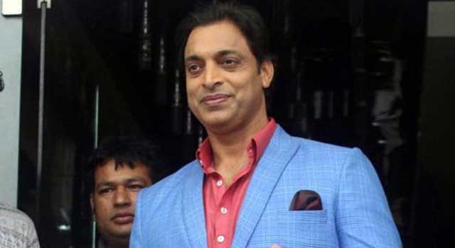 পিসিবি থেকে পদত্যাগ করলেন শোয়েব আখতার