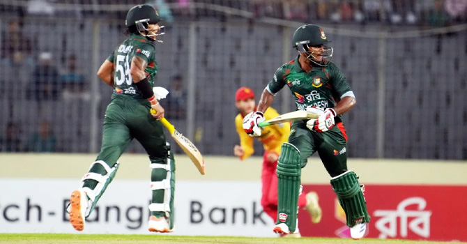 ১০ উইকেটের জয়ে হোয়াইটওয়াশ এড়ালো বাংলাদেশ
