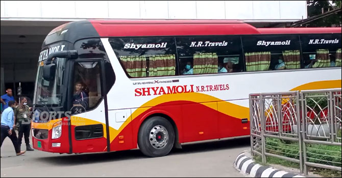 টেস্ট সিরিজ খেলতে ঢাকায় পৌঁছেছে শ্রীলঙ্কা