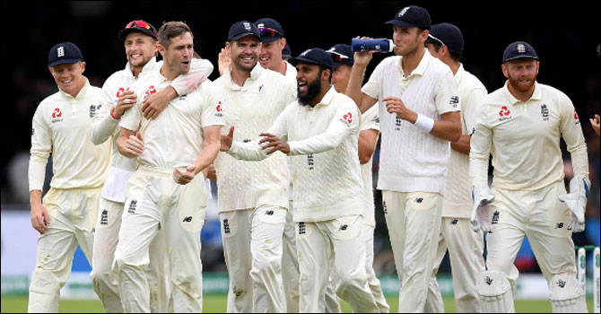 অঘোষিত ফাইনালে ইংল্যান্ডের অপরিবর্তিত স্কোয়াড
