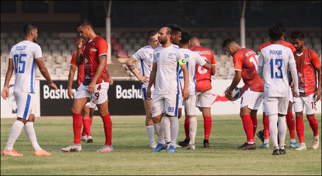 সরকারের অনুমতির অপেক্ষায় বাফুফে
