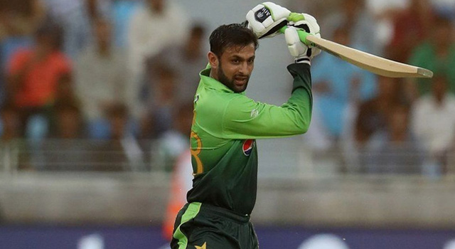 মিরপুর রয়্যালসের নেতৃত্বে শোয়েব মালিক