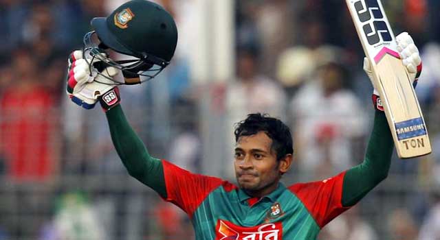 দলের কঠিন সময়ে মুশফিকের সেঞ্চুরি