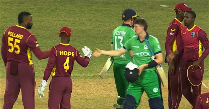 ওয়েস্ট ইন্ডিজের বিপক্ষে সিরিজ জিতে ইতিহাস গড়লো আয়ারল্যান্ড