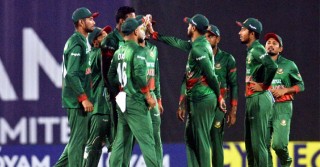 Bangladesh opts to bowl against India